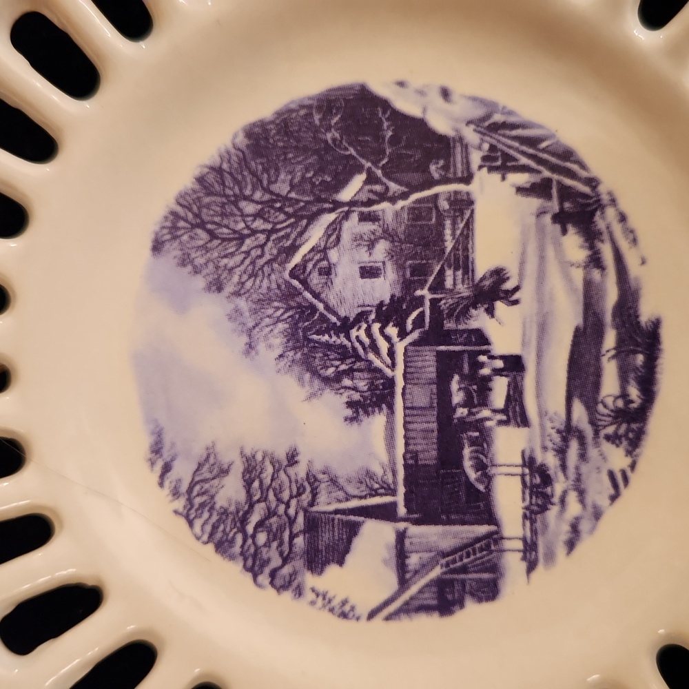 Courier and Ives Winter wall plates - Picture 4 of 5